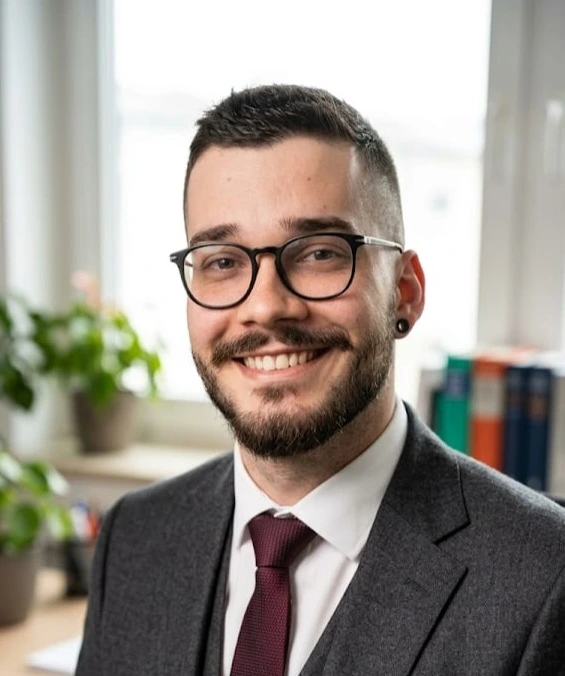 Petar Petrinović — Verge Digital Studio